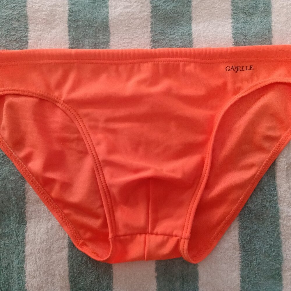 NWOT RARE VINTAGE GAZELLE DESIGNER SWIM BRIEF, ORANGE, SIZE "1" (Est. 30" - 32")